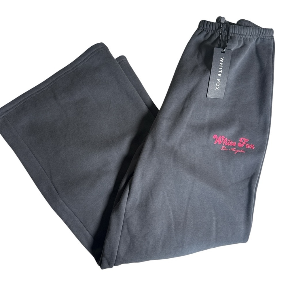 White Fox Wide Leg Sweatpants Volcanic Pink Embroidery NWT M